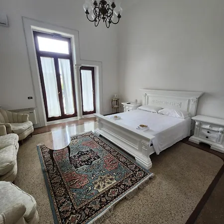 Dimora Liberty Konukevi Lecce